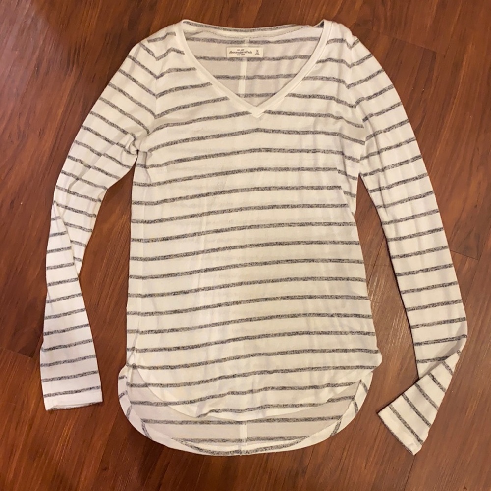 Abercrombie & Fitch Top